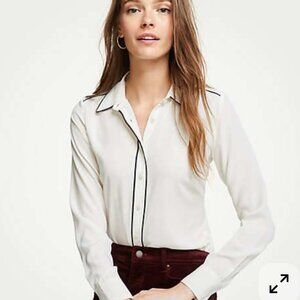 Ann Taylor Perfect Shirt Black Trim White Button Down Collared Work Blouse 0